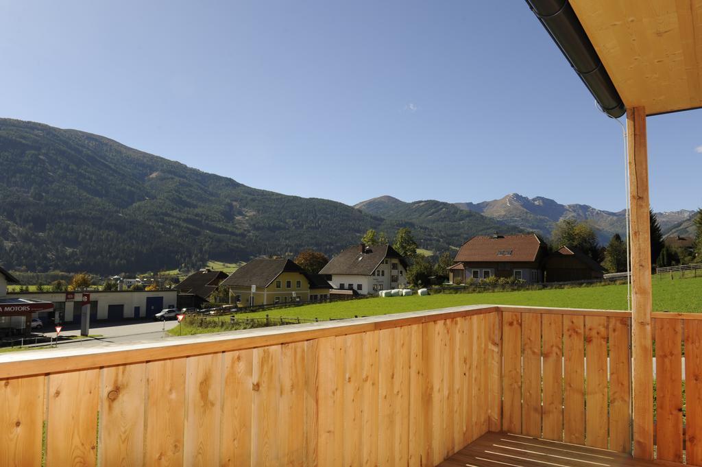 Premium Appartements Sonnenbahn Sankt Michael im Lungau Luaran gambar